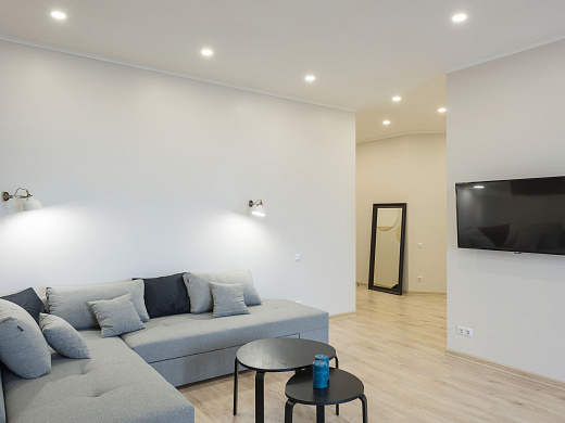 4-х комнатная квартира (180.02 m²)