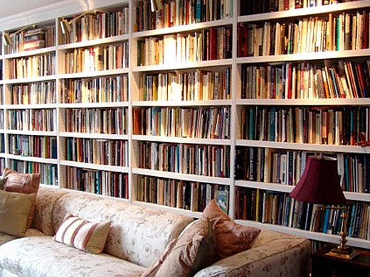 Книжные шкафы не только для книг